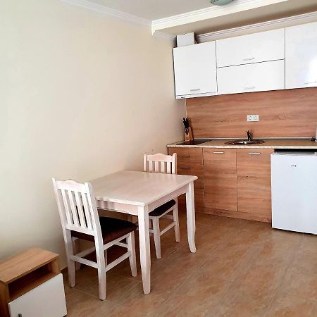Elenite Private Apartments Zewnętrze zdjęcie