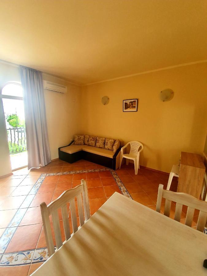Elenite Private Apartments Zewnętrze zdjęcie