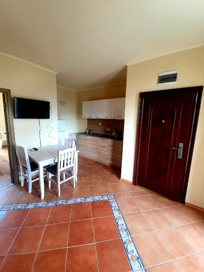 Elenite Private Apartments Zewnętrze zdjęcie