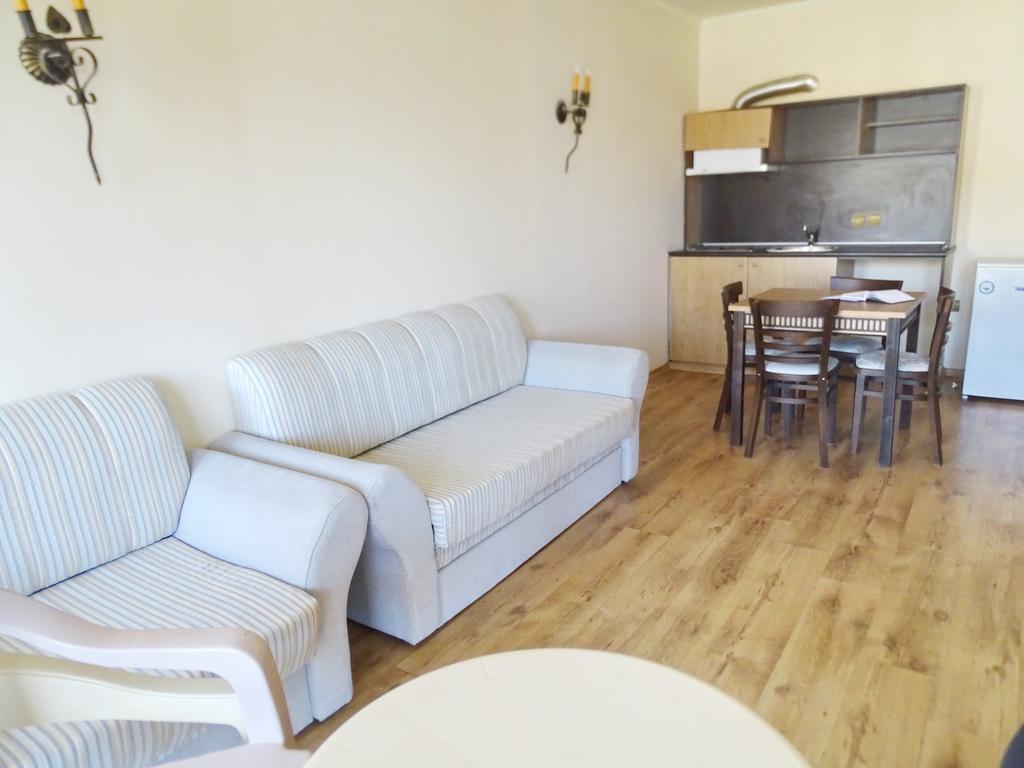 Elenite Private Apartments Zewnętrze zdjęcie