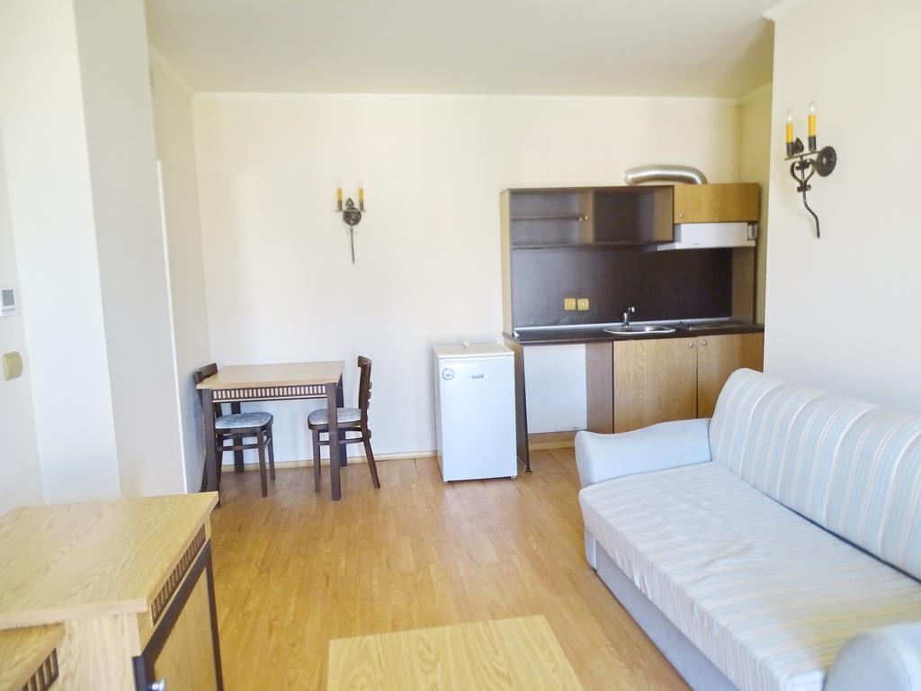 Elenite Private Apartments Zewnętrze zdjęcie