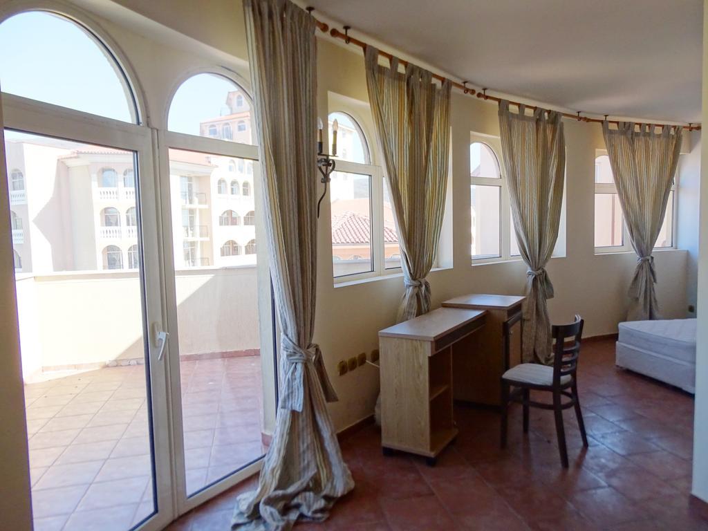 Elenite Private Apartments Zewnętrze zdjęcie