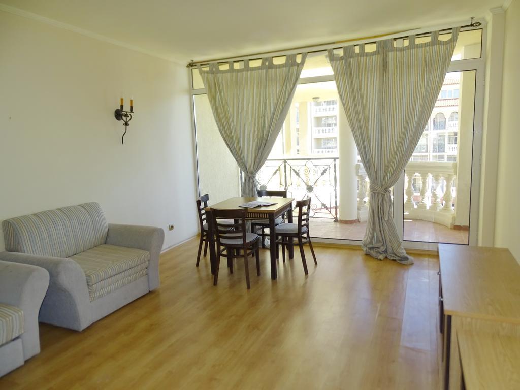 Elenite Private Apartments Zewnętrze zdjęcie