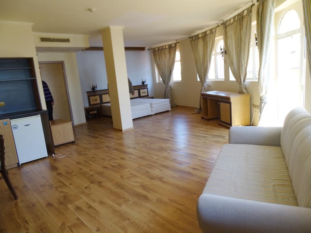 Elenite Private Apartments Zewnętrze zdjęcie