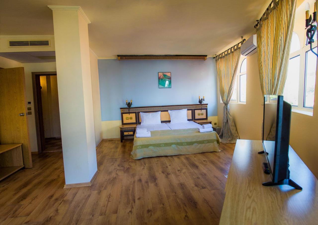 Elenite Private Apartments Zewnętrze zdjęcie