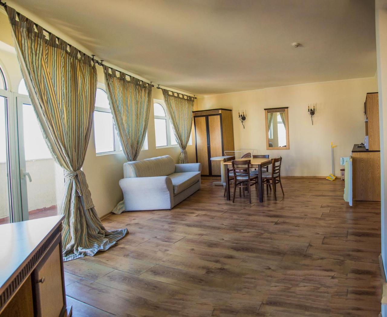 Elenite Private Apartments Zewnętrze zdjęcie